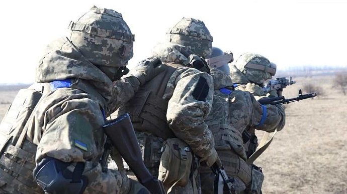 Сили оборони відбили понад 60 ворожих атак