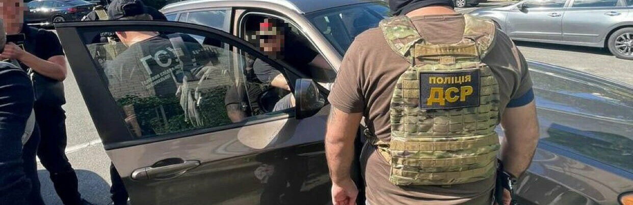 Затримали на гарячому: екс-заступник голови Дніпропетровської ОДА продавав гуманітарку 