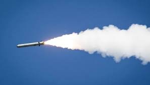 У результаті ракетного удару в Новомосковському районі постраждали 11 осіб