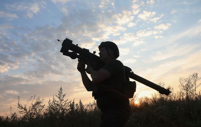 ЗСУ знищили штурмовик Су-25, гелікоптер Мі-8 та 5 складів ворога, - ОК 