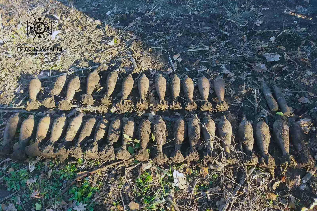 Рятувальники Дніпропетровщини знищили понад 30 застарілих боєприпасів