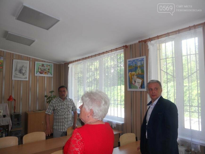 В Новомосковске отремонтировали школу эстетического воспит..., фото-8 В Новомосковске отремонтировали школу эстетического воспитания, фото-8