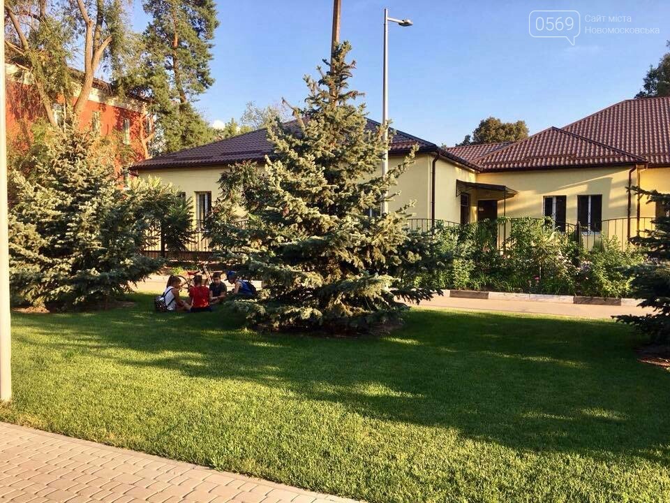 В Новомосковске продолжается реконструкция площади, фото-3 В Новомосковске продолжается реконструкция площади, фото-3
