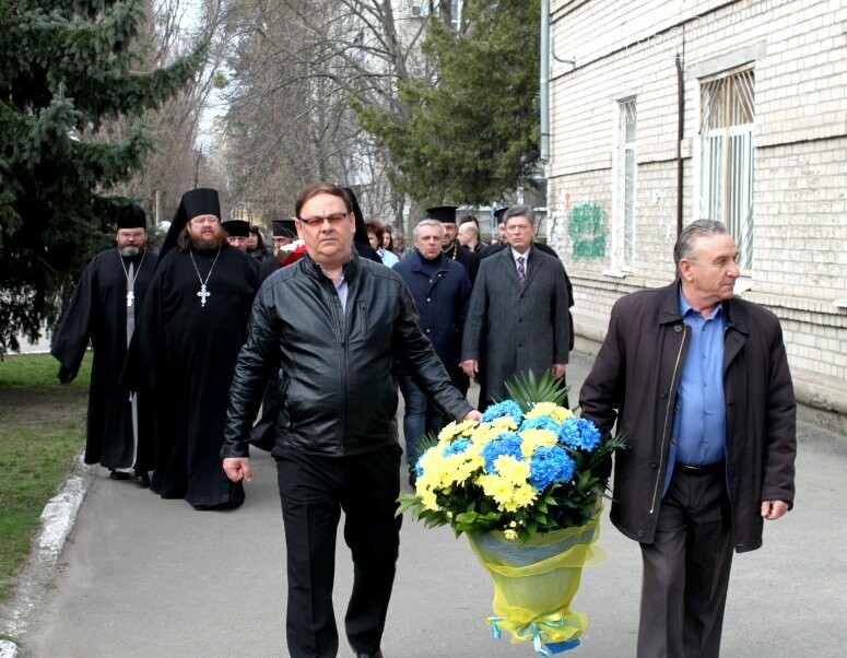 У Новомосковську вшанували пам'ять Великого Кобзаря: фото, фото-3 У Новомосковську вшанували пам'ять Великого Кобзаря: фото, фото-3