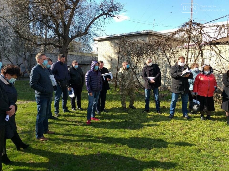 У Новомосковську оговорили додатковий перелік об’єктів, яки..., фото-1 У Новомосковську оговорили додатковий перелік об’єктів, яким дозволяється працювати під час карантину , фото-1
