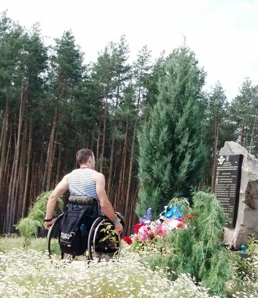 Шість років подвигу: як на Ямпільському перехресті вшанувал..., фото-6 Шість років подвигу: як на Ямпільському перехресті вшанували загиблих Героїв з Новомосковщини, фото-6