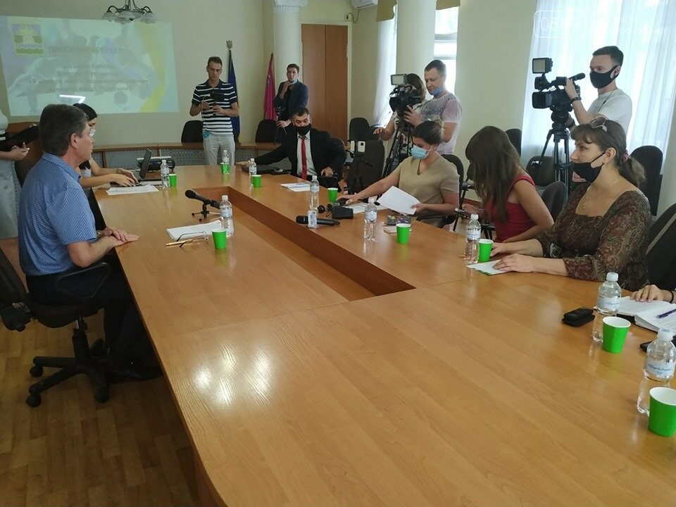Міський Голова Новомосковська прозвітував за 9 місяців роботи , фото-2 Міський Голова Новомосковська прозвітував за 9 місяців роботи , фото-2