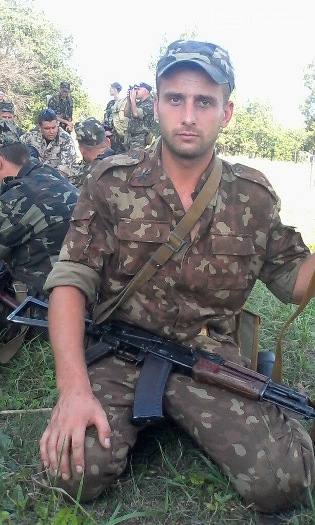 У ці серпневі дні у Новомосковську згадують загиблого в АТО..., фото-1 У ці серпневі дні у Новомосковську згадують загиблого в АТО воїна Ігоря Ємельяненка, фото-1