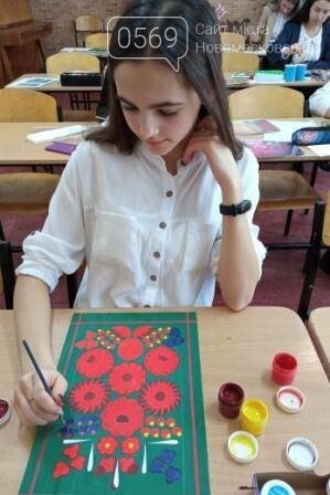 Керівник одного з гуртків ЦПР Новомосковська увійшла до Кни..., фото-1 Керівник одного з гуртків ЦПР Новомосковська увійшла до Книги рекордів України, фото-1