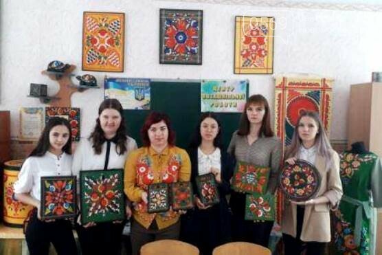 Керівник одного з гуртків ЦПР Новомосковська увійшла до Кни..., фото-5 Керівник одного з гуртків ЦПР Новомосковська увійшла до Книги рекордів України, фото-5