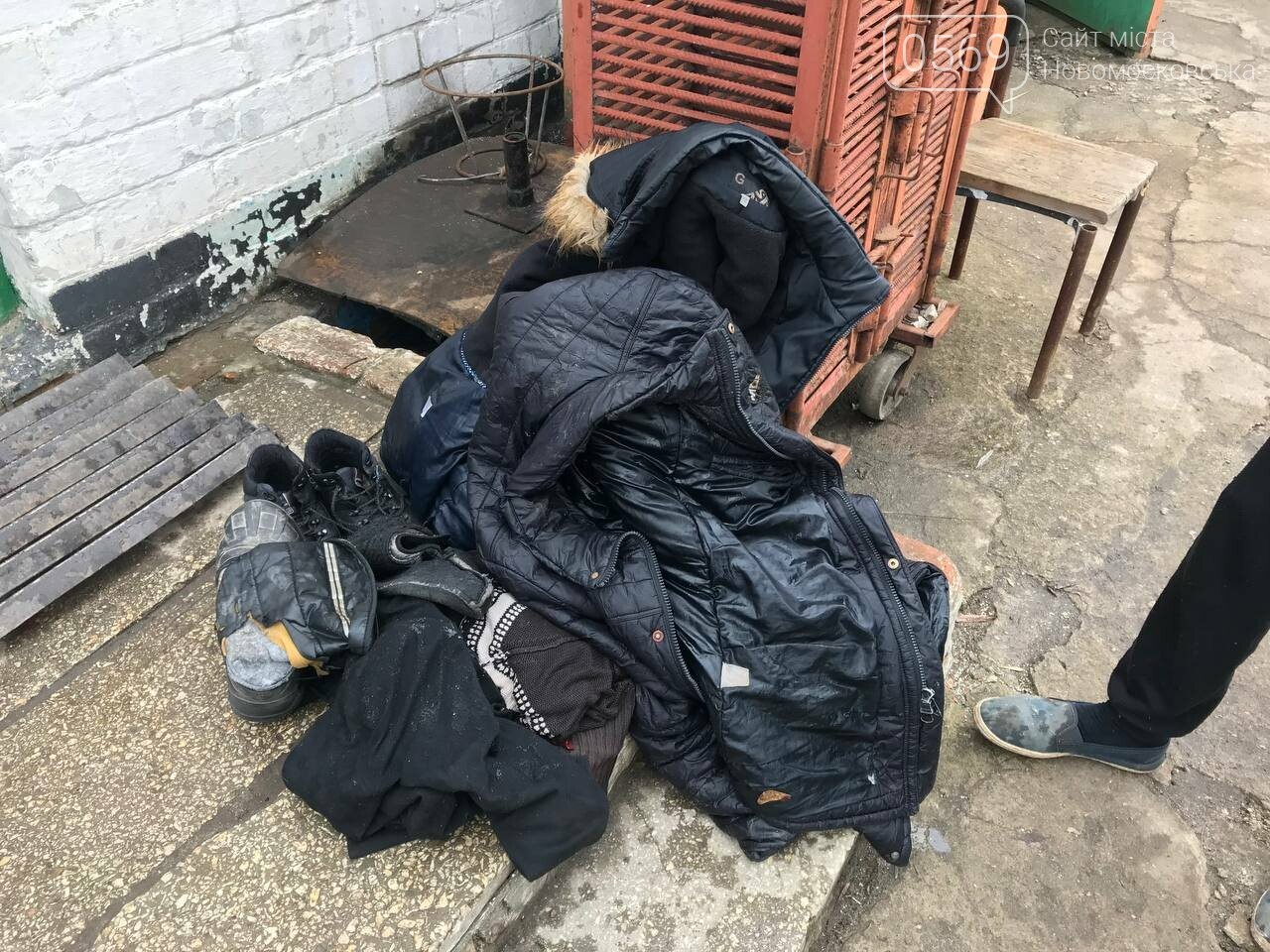 У Новомосковську водолази врятували двох чоловіків, які провалилися під лід, фото-2