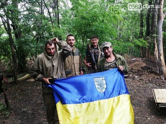 Сьогодні на Новомосковщині з сумом згадують полеглого героя російсько-української війни Олексія Купрікова, фото-1