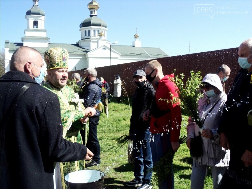 У Новомосковських церквах та храмах пройшли богослужіння з нагоди Вербної неділі, фото-8