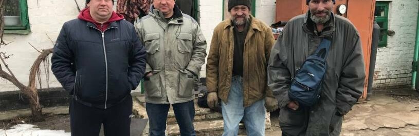 У Новомосковську водолази врятували двох чоловіків, які провалилися під лід