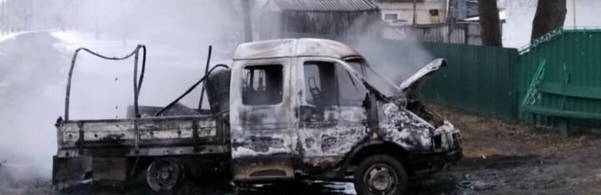 У Попасному Новомосковського району згоріла вантажівка
