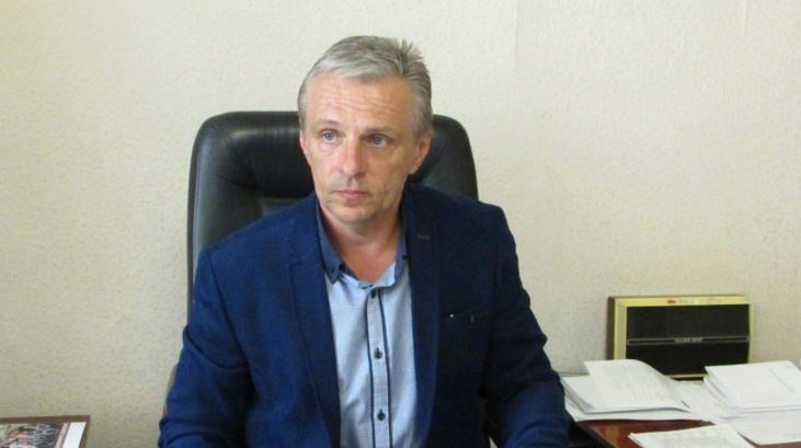 Екс-секретаря міської ради Новомосковська Сергія Горошка обвинувачують у розтраті бюджетних коштів