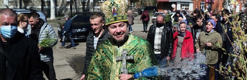 У Новомосковських церквах та храмах пройшли богослужіння з нагоди Вербної неділі