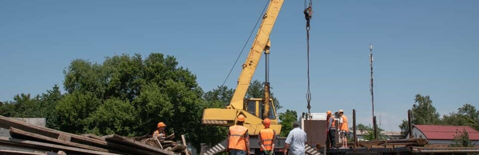 Підрядник відновив роботи на стадіоні «Металург» міста Новомосковська