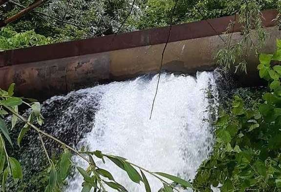 Через аварію один з мікрорайонів Новомосковська залишився без води